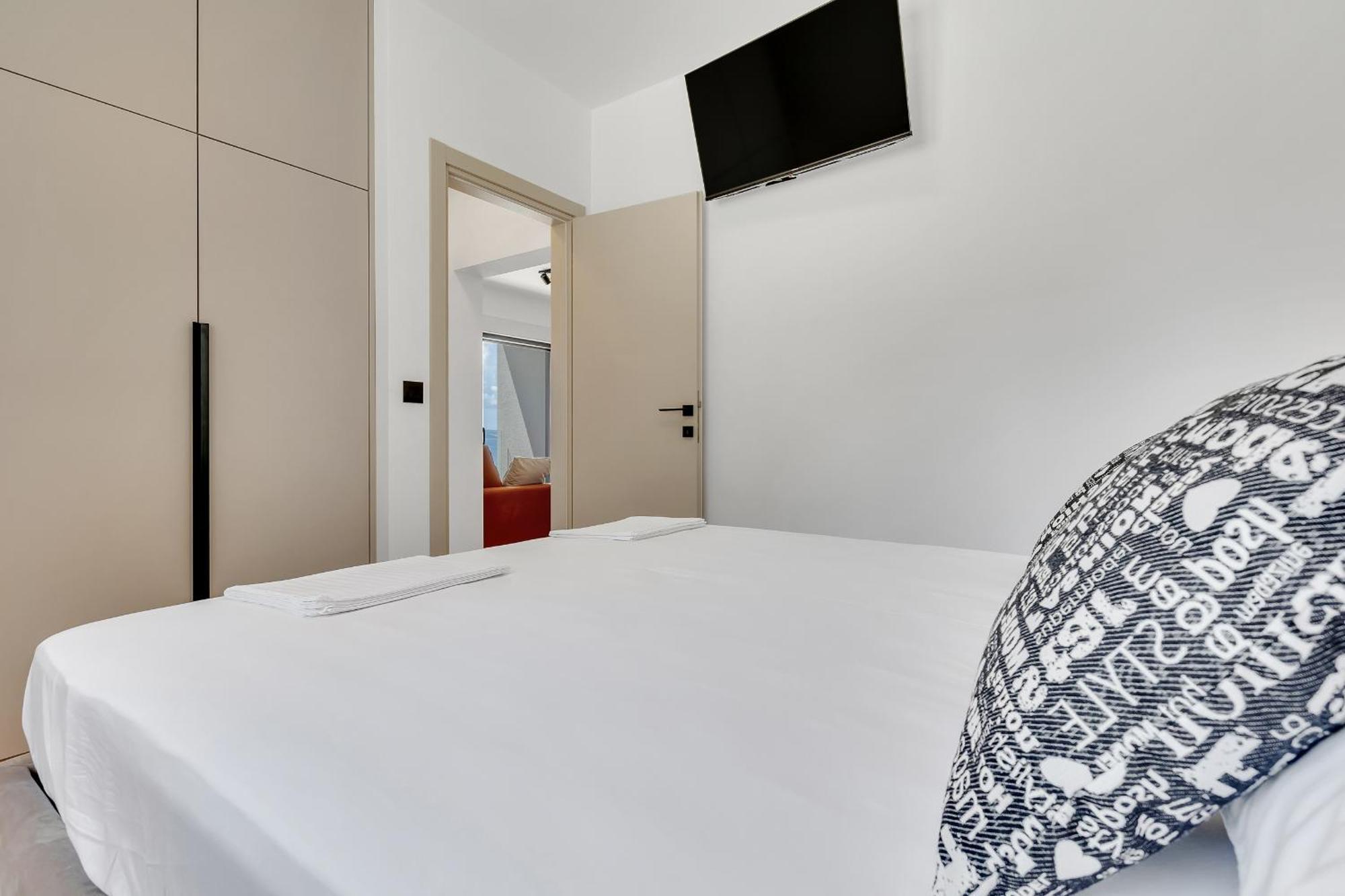 Villa Lito - Only 50M From Sea! - Makarska Exklusiv Брела Екстер'єр фото